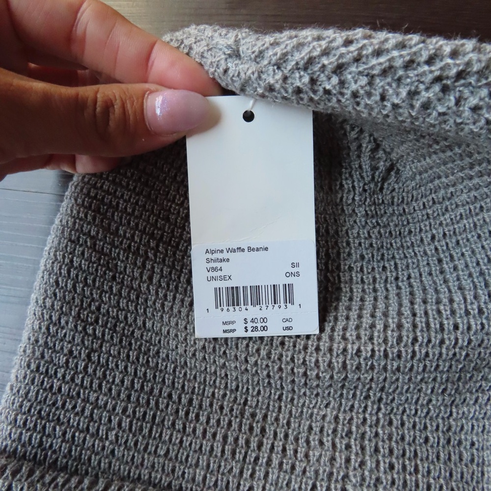 Vuori Alpine Waffle Knit Beanie in Gray Shiitake - Picture 2 of 3